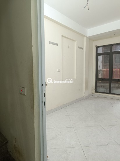 Bán nhà riêng dòng tiền Phố Linh Quang 5 tầng, 40m2, 8 ngủ, 4 vệ sinh, 7.6 tỷ